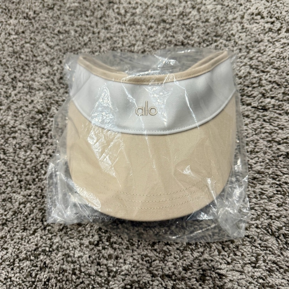 Alo Yoga Colorblock Visor